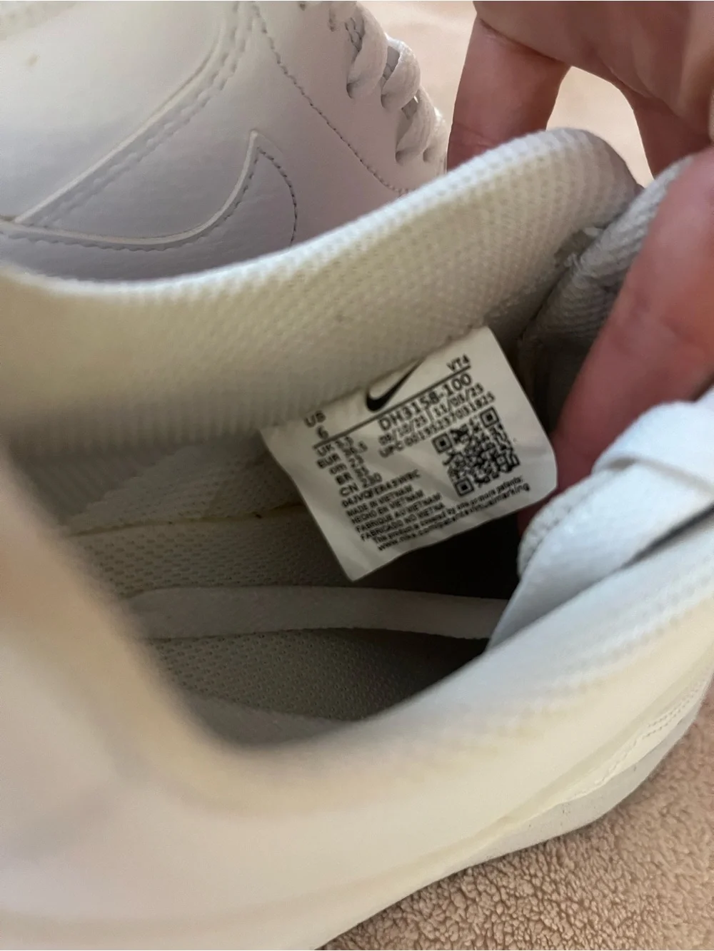 Nike Womens White Low-Top Sneakers